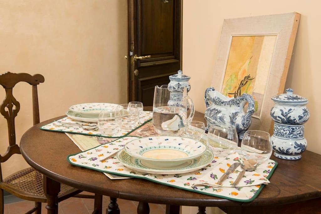 Il Rifugio Di Michelangelo.Firenze,Ponte Vecchio. Apartment Luaran gambar